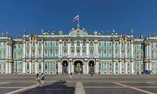 Зимний дворец — Петровское и елизаветинское барокко