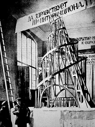 Башня Татлина — Конструктивизм