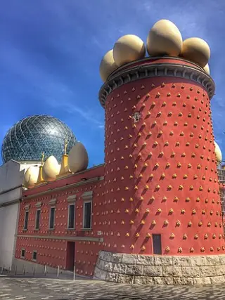 Театр-музей Дали — Сюрреализм